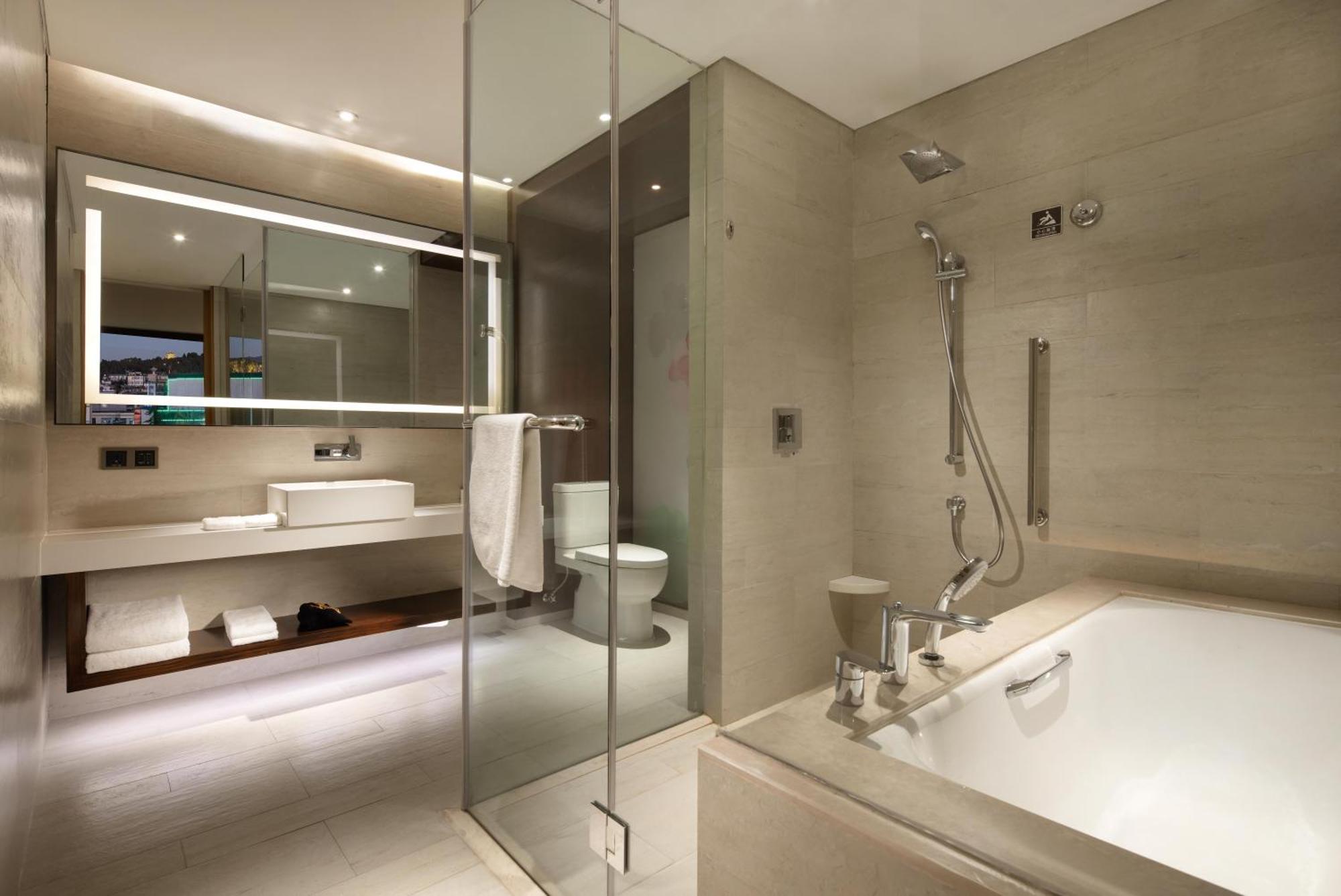 Hilton Garden Inn Lijiang Lijiang  Exterior foto