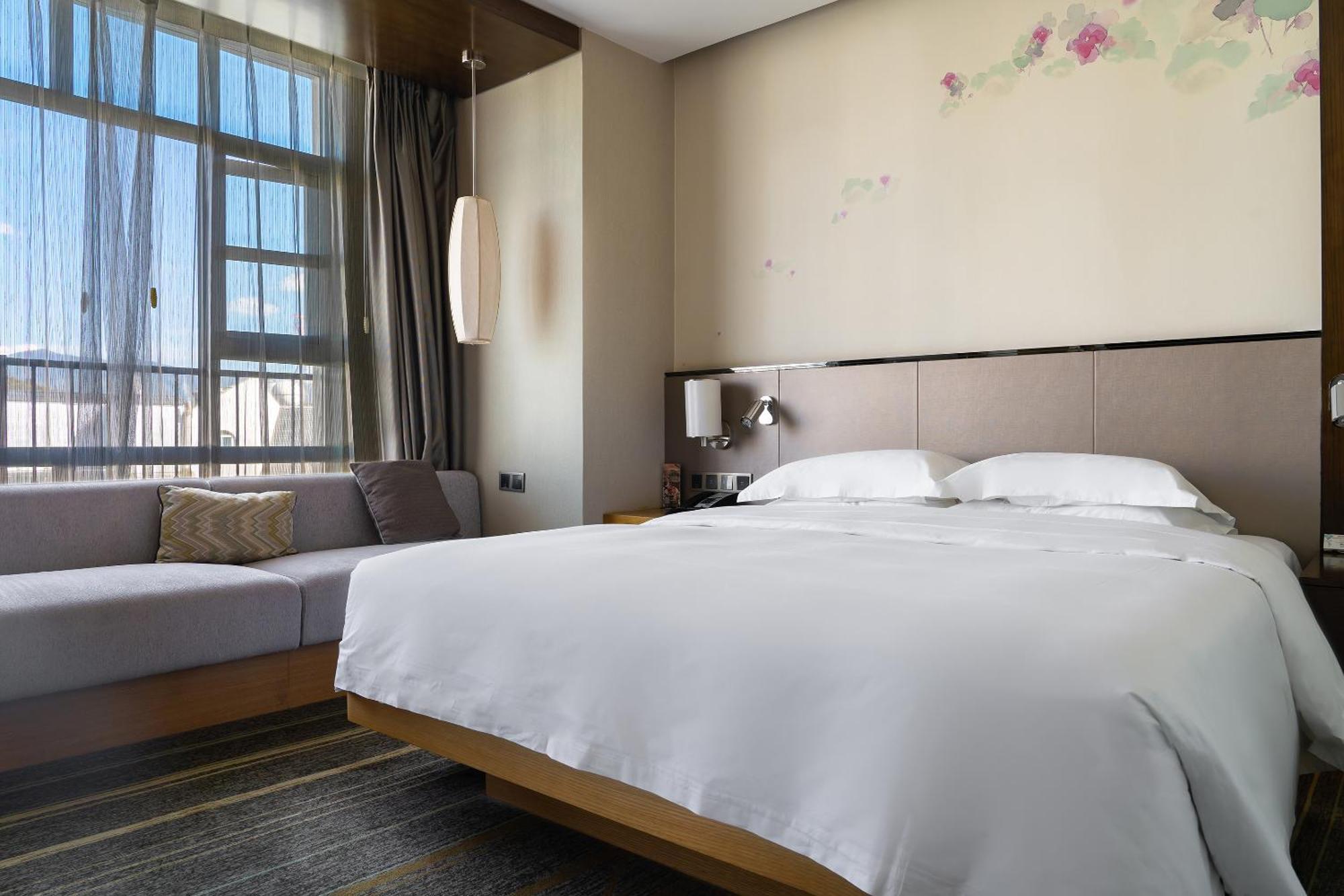 Hilton Garden Inn Lijiang Lijiang  Exterior foto